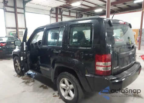 2012 Jeep Liberty Sport z USA, uszkodzony, nr VIN 1C4PJMAK2CW100718